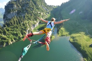 开云·Kaiyun网页版-曼联前锋哈兰德打破欧冠历史纪录，继续刷新战绩，哈兰德欧冠最佳前锋